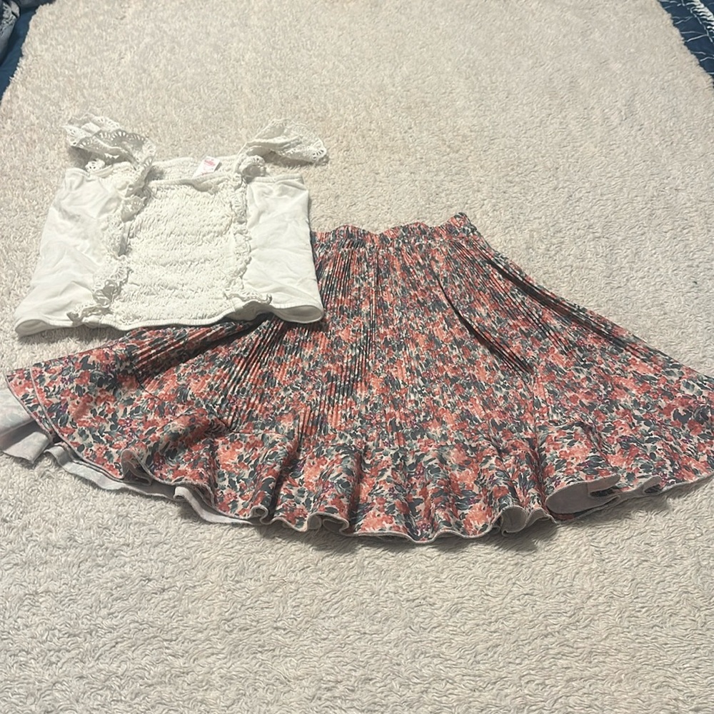 Skirt outfit
